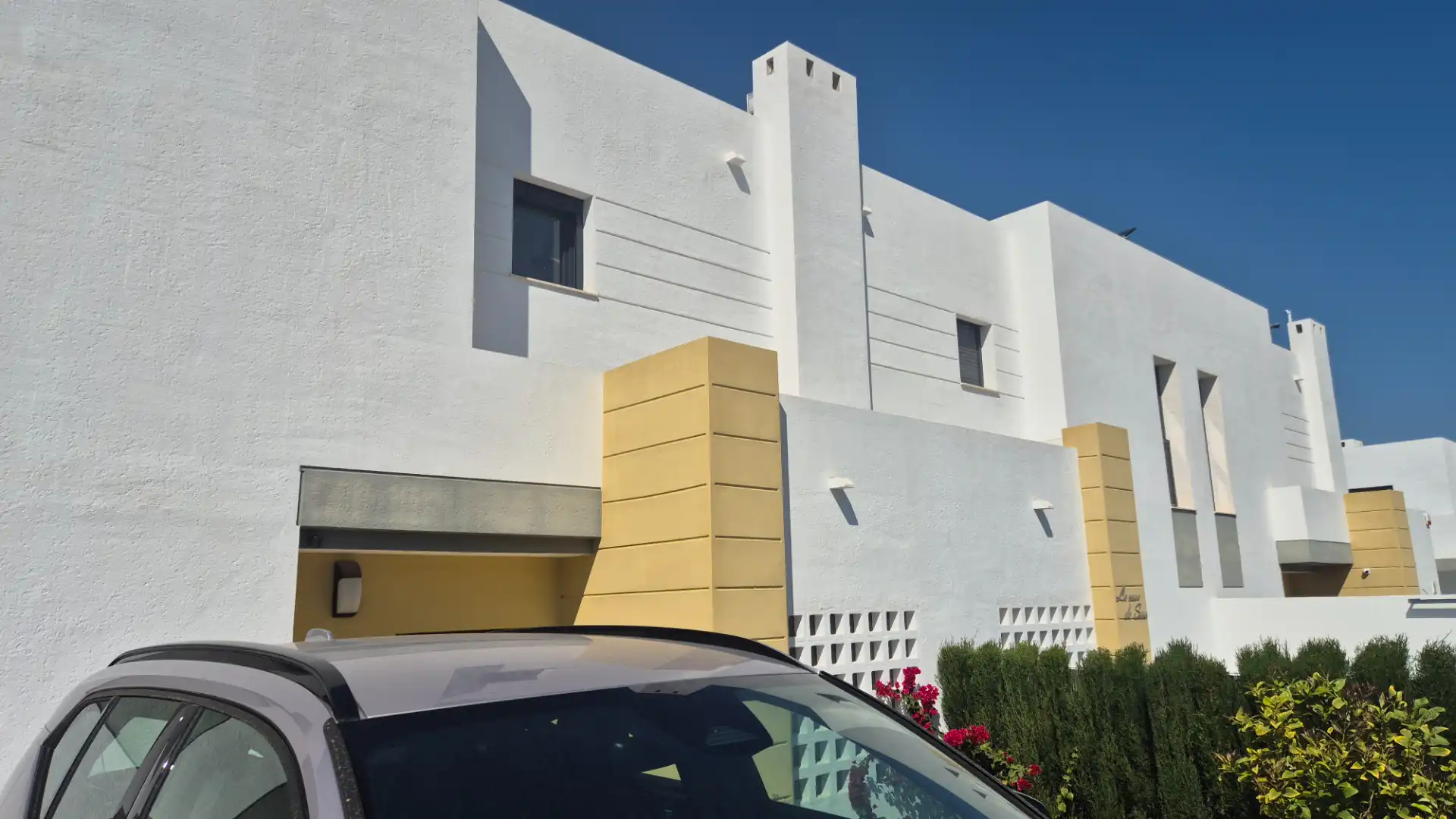 Vista exterior de Casa o chalet en venta en Busot con Aire acondicionado, Calefacción y Jardín privado