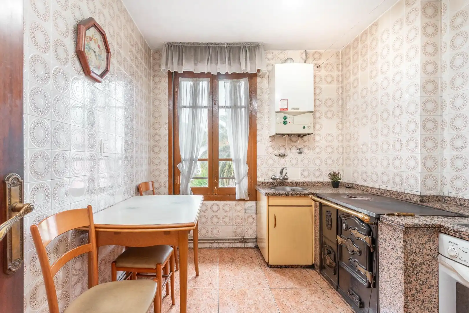 Cocina de Casa adosada en venta en Mieres (Asturias)