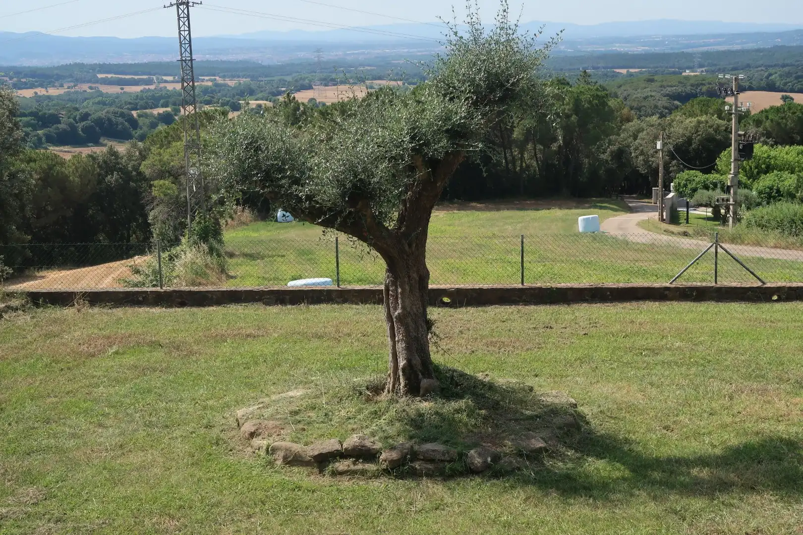 Jardí de Finca rústica en venda en Canet d'Adri amb Calefacció i Terrassa