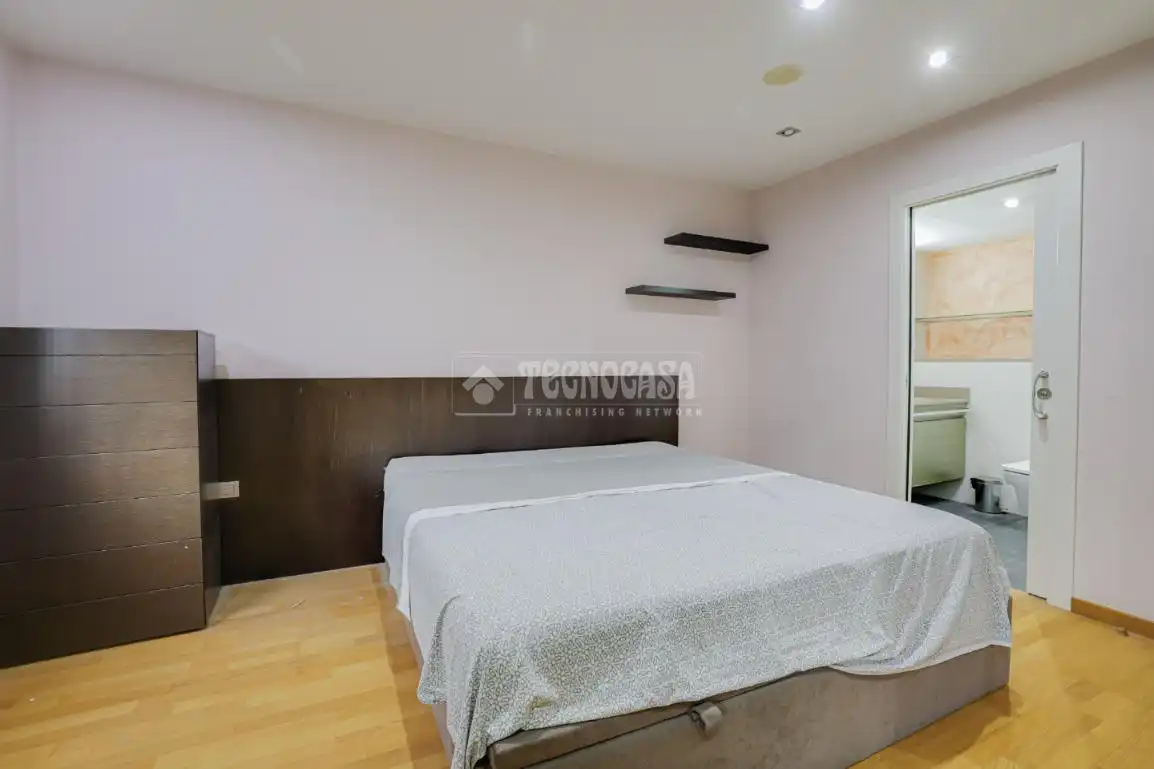 Habitación de Piso en venta en Barcelona con Aire acondicionado, Parquet y Terraza