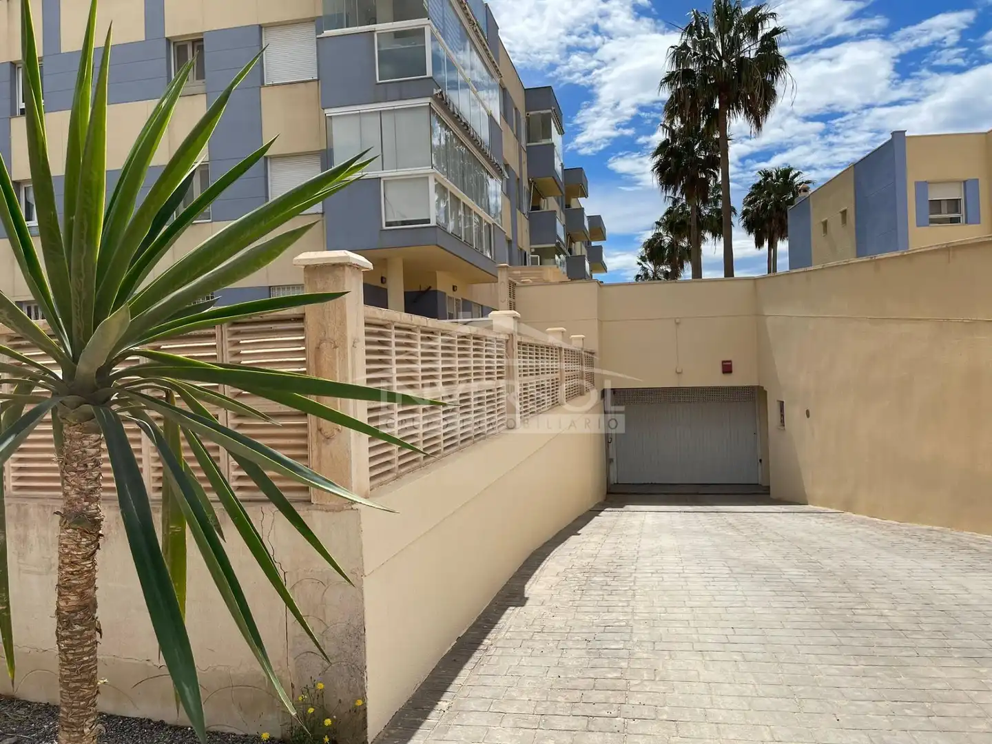 Vista exterior de Pis en venda en El Ejido amb Aire condicionat, Calefacció i Terrassa