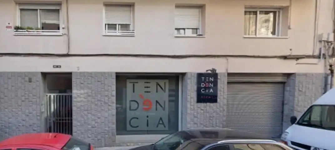 Vista exterior de Piso en venta en Esplugues de Llobregat