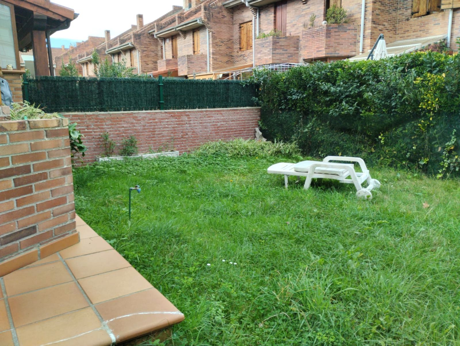 Jardí de Casa o xalet en venda en Laredo amb Calefacció, Jardí privat i Terrassa