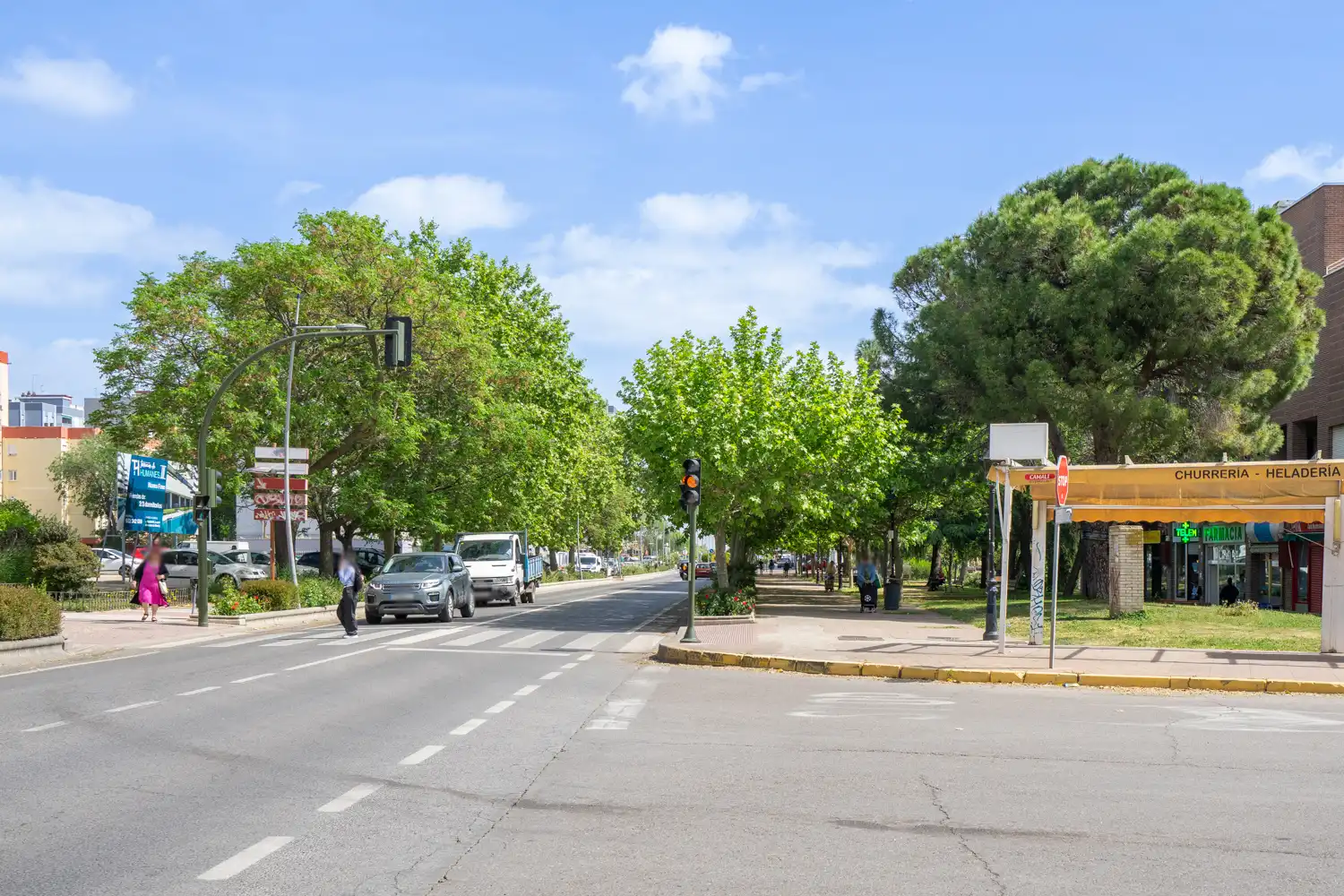 Vista exterior de Pis en venda en Humanes de Madrid amb Terrassa i Alarma