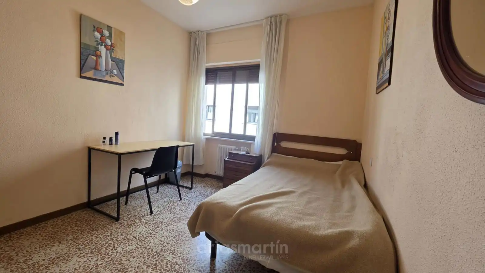 Schlafzimmer von Wohnung zur untervermieten in Salamanca mit Heizung, Terrasse und Möbliert