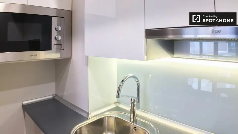 Flat with terrace to rent in Centro, imagen 7