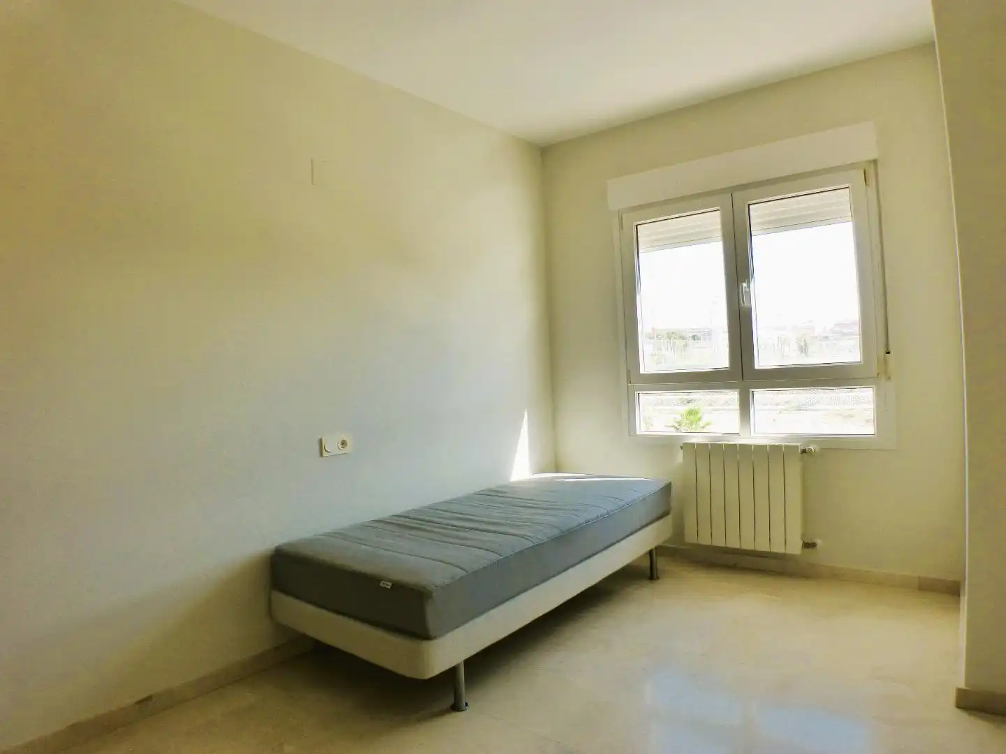 Apartament de lloguer a Paus - Poligono San Blas