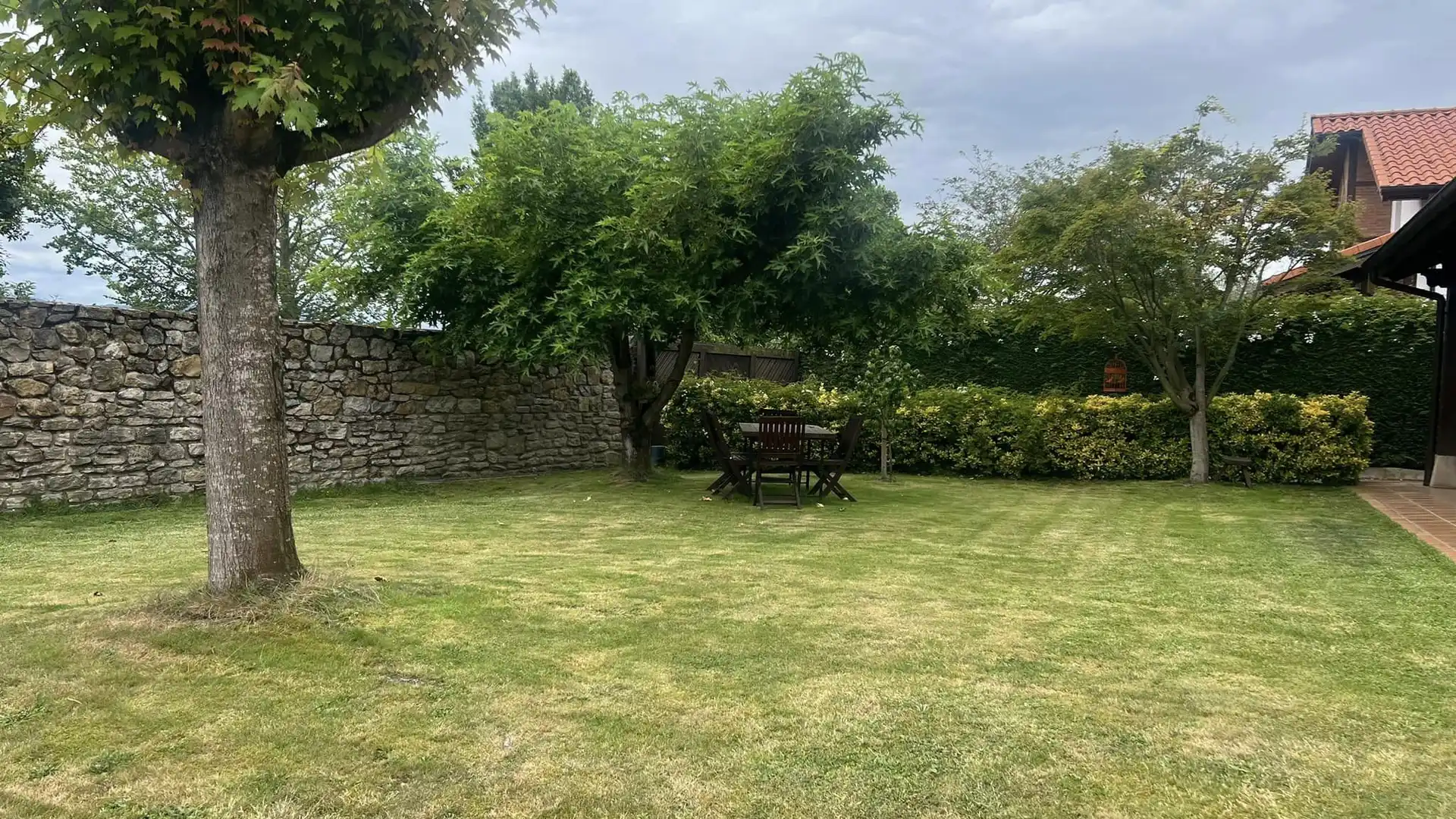Garten von Haus oder Chalet zum Verkauf in Suances mit Heizung, Privatgarten und Parkett