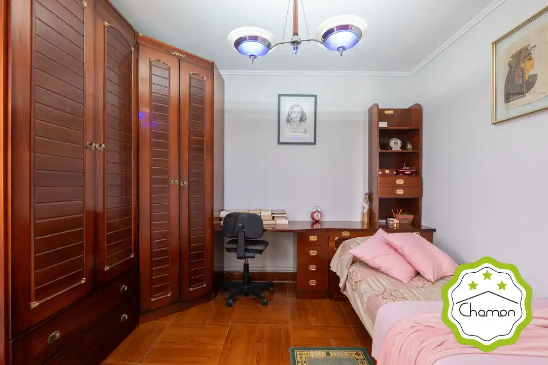 Schlafzimmer von Country house zum Verkauf in Erandio mit Heizung, Privatgarten und Terrasse