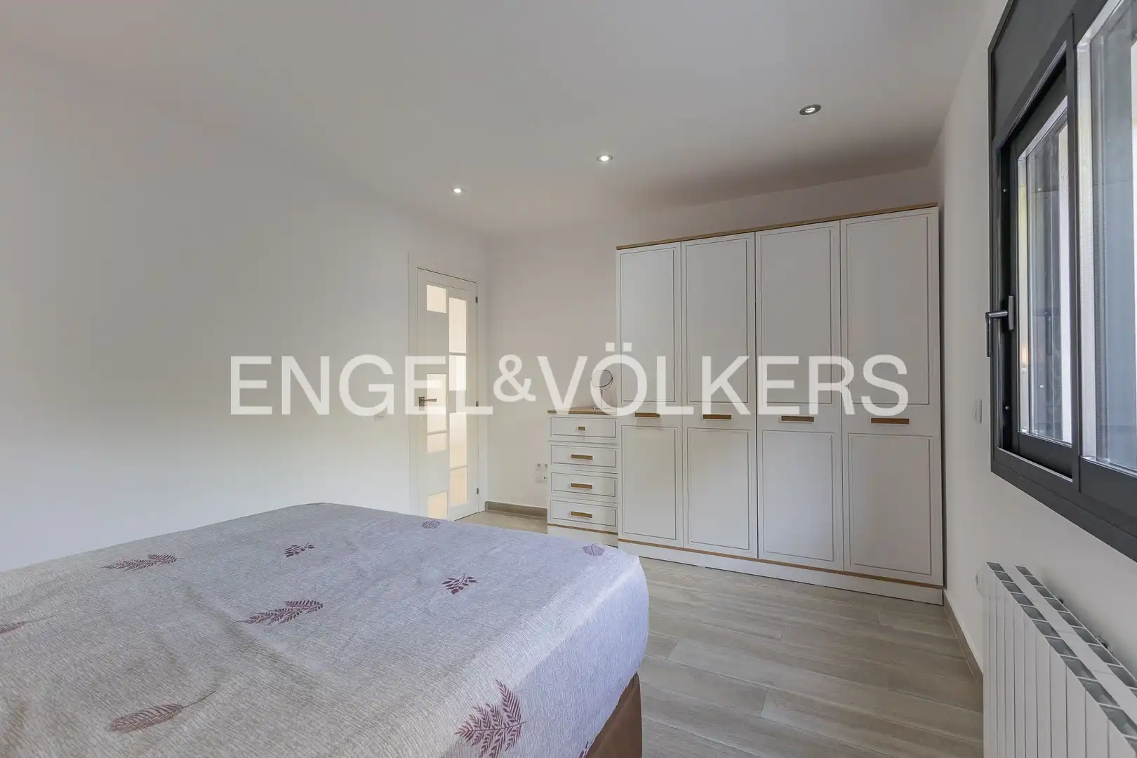 Bedroom of Houses for rent in Santa Susanna  with Air Conditioner, Heating and Private garden