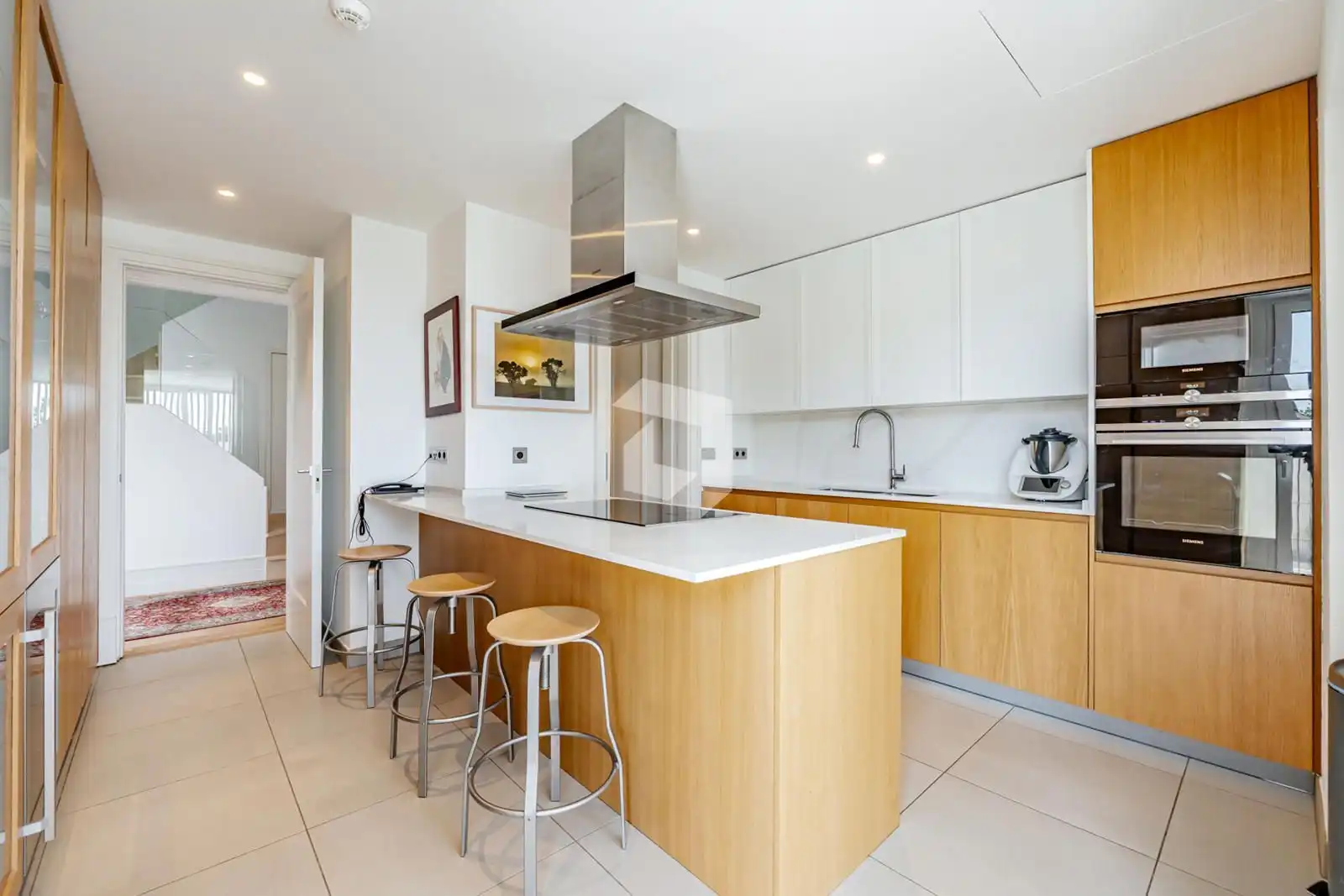 Kitchen of Attic for sale in Madrid  with Air Conditioner, Heating and Parquet flooring