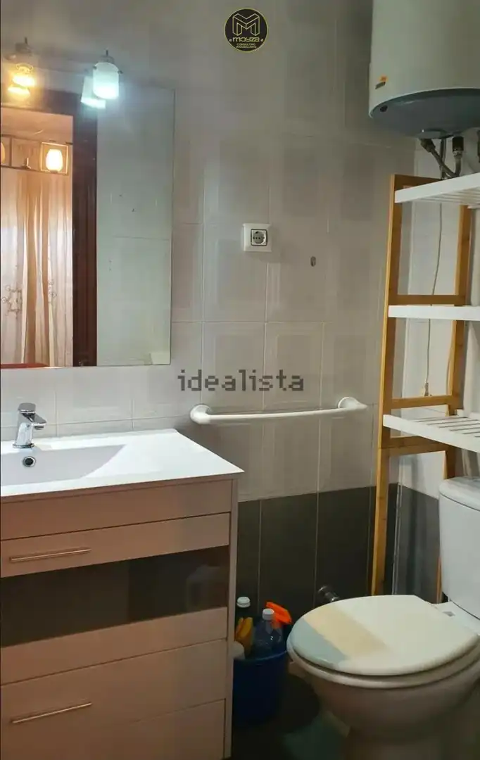 Bathroom of Duplexes for rent in Jaén  with Terrace and Balcony