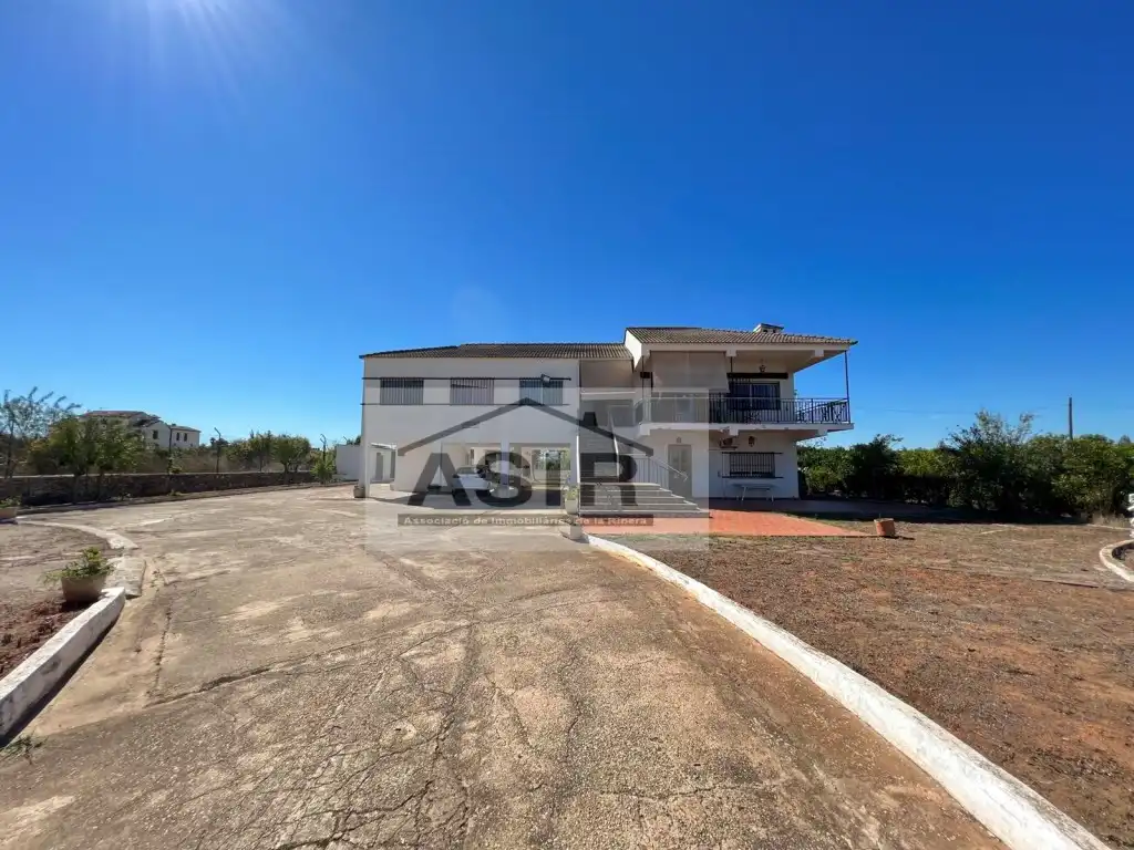 Villa con piscina in vendita a Urbanitzacions i Pedanies Nord, imagen 4