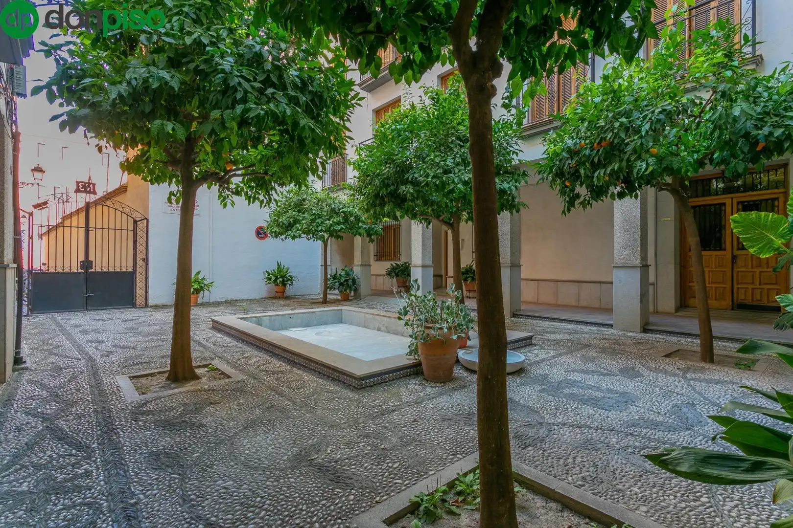 Vista exterior de Trastero en venta en Granada