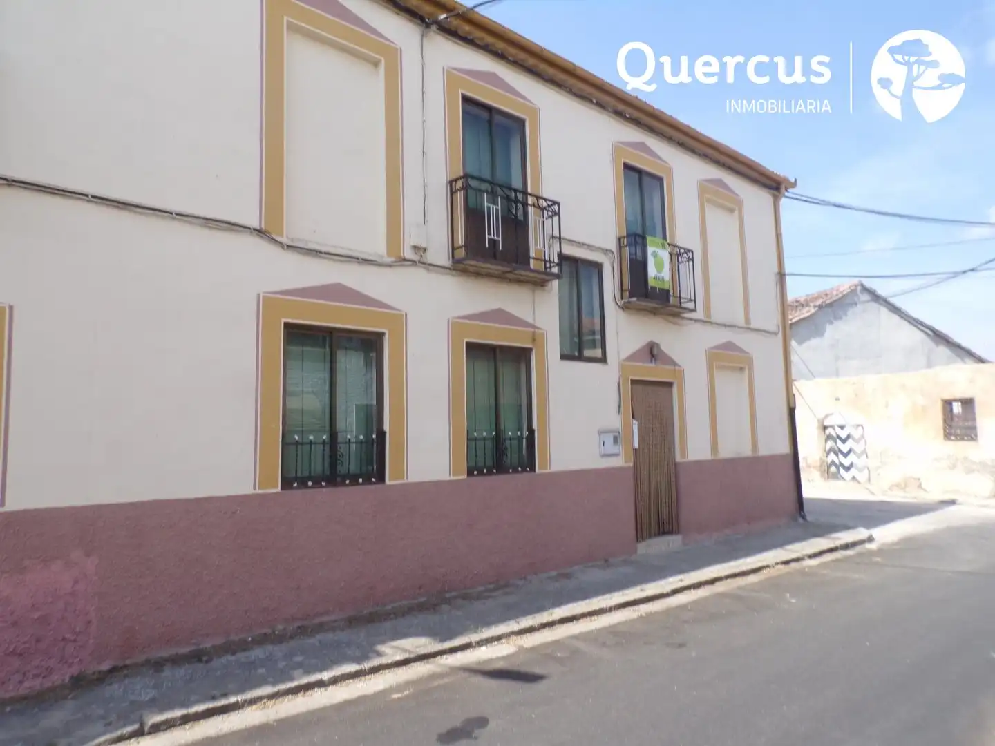 Vista exterior de Casa o xalet en venda en Pinarnegrillo amb Calefacció i Jardí privat