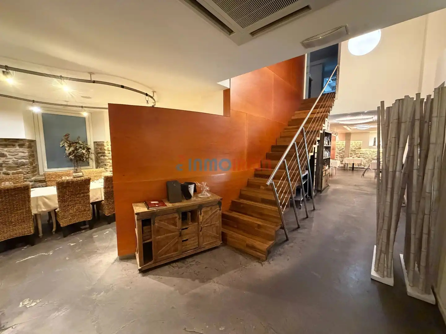 Commercial properties for sale in Zumarraga  with Air Conditioner