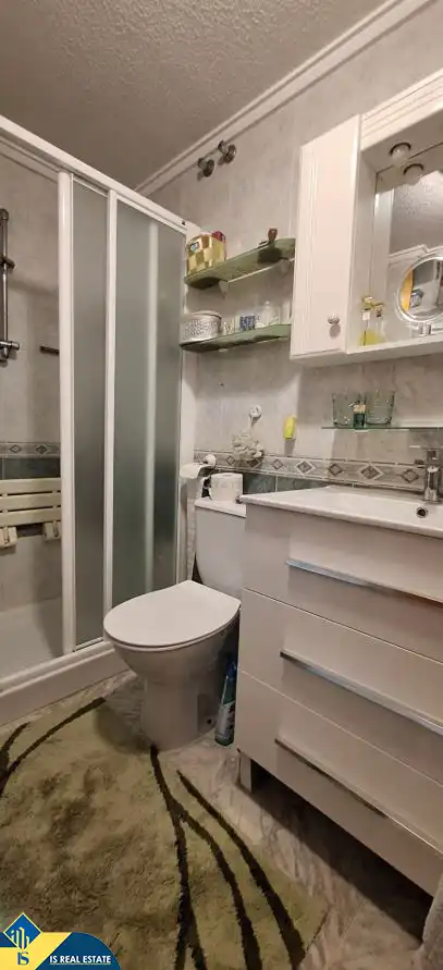 Bany de Estudi en venda en Torrevieja amb Aire condicionat, Calefacció i Terrassa