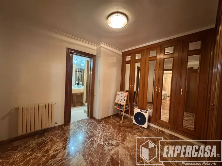 Sala de estar de Casa o chalet en venta en Burjassot con Aire acondicionado, Calefacción y Terraza
