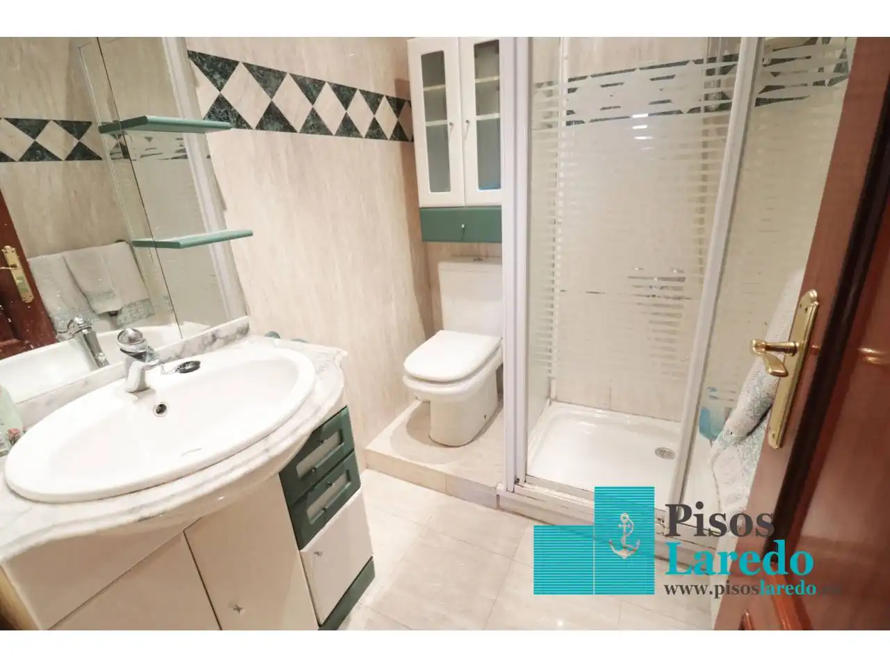 Flat for rent in Avenida libertad, 12, Carlos V