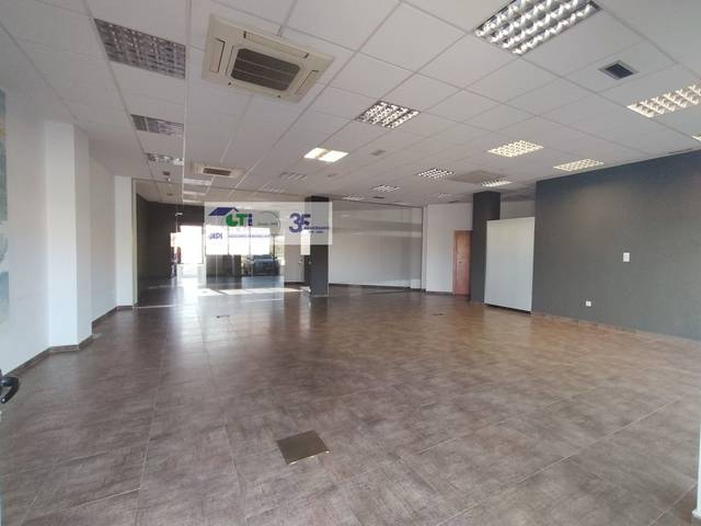 Local comercial en Alquiler en CARRETERA VALENCIA en Cuarte de Huerva