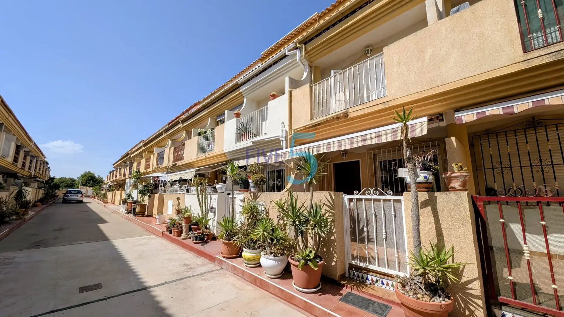 Exterior view of Detached homes for sale in Orihuela  with Air Conditioner, Terrace and Storage room