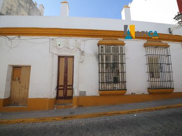 Haus zum Verkauf in Plaza de toros - Venta Vargas - Capitania