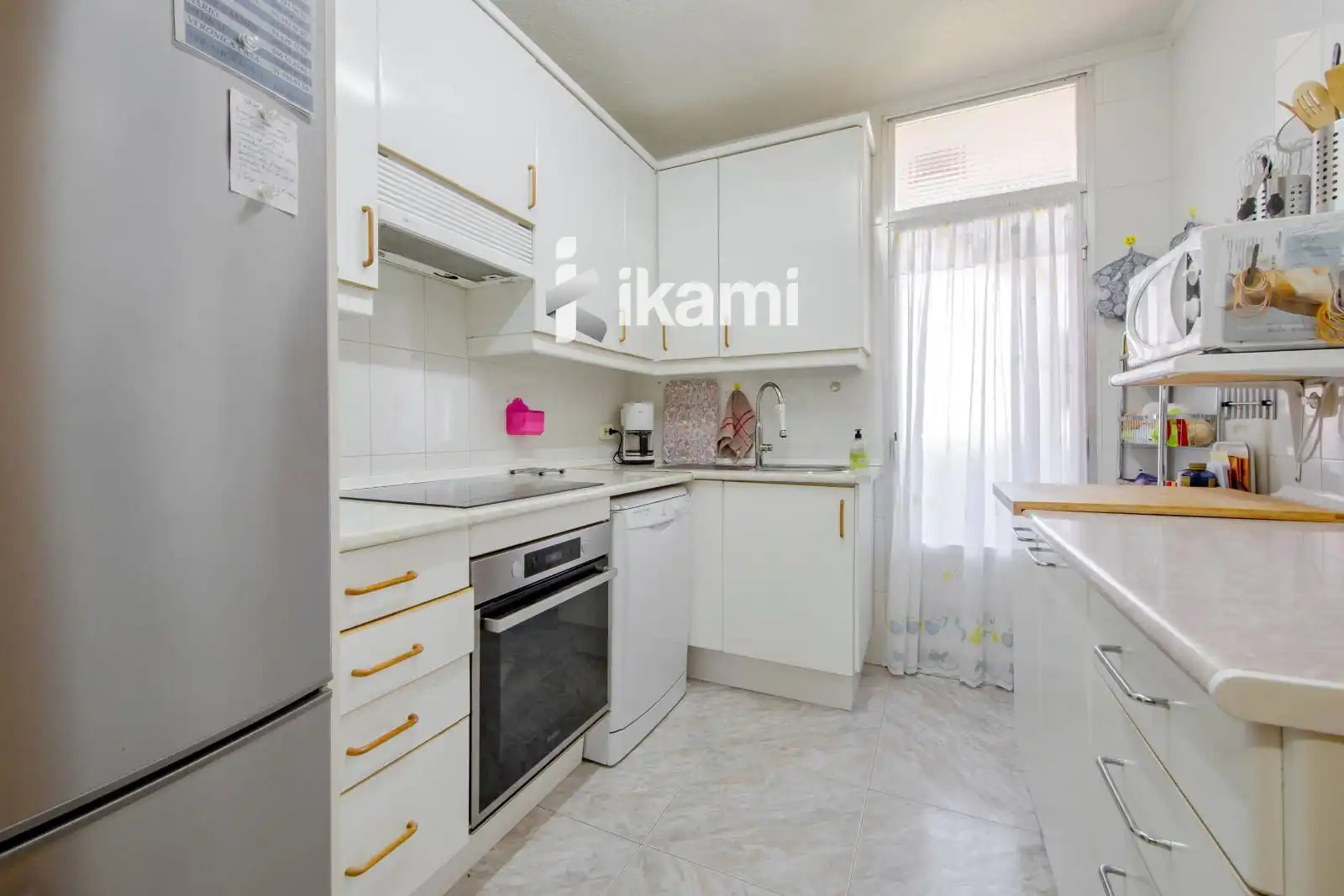 Küche von Wohnung zum Verkauf in Cobeña mit Klimaanlage, Heizung und Terrasse