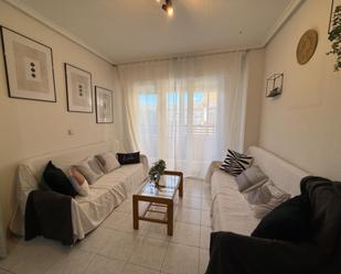 Sala d'estar de Apartament en venda en Torrevieja amb Aire condicionat, Calefacció i Terrassa