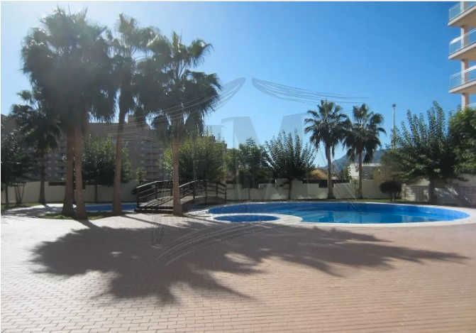 Swimming pool of Flat for sale in Oropesa del Mar / Orpesa  with Air Conditioner, Heating and Private garden