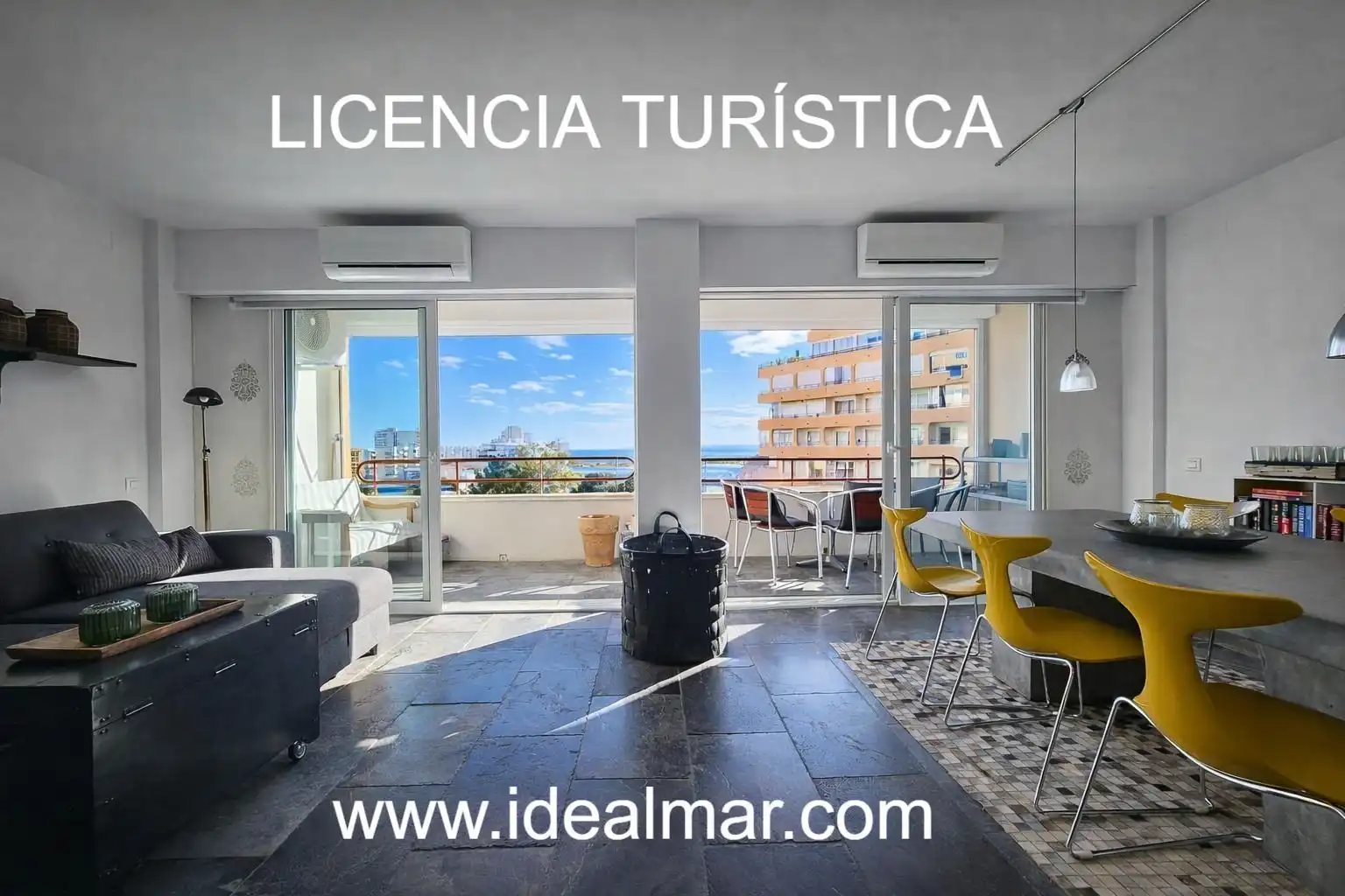 Flat with pool for sale in Santa Margarita