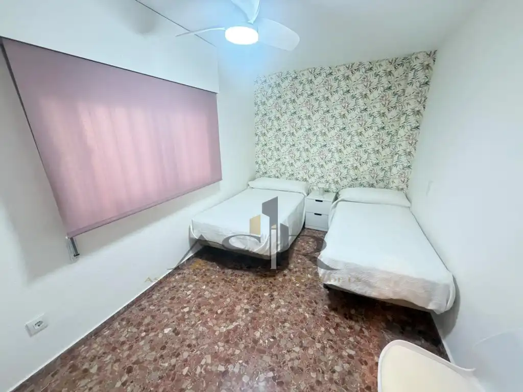 Apartament de lloguer a Avenida Pais Valencia, Sant Antoni