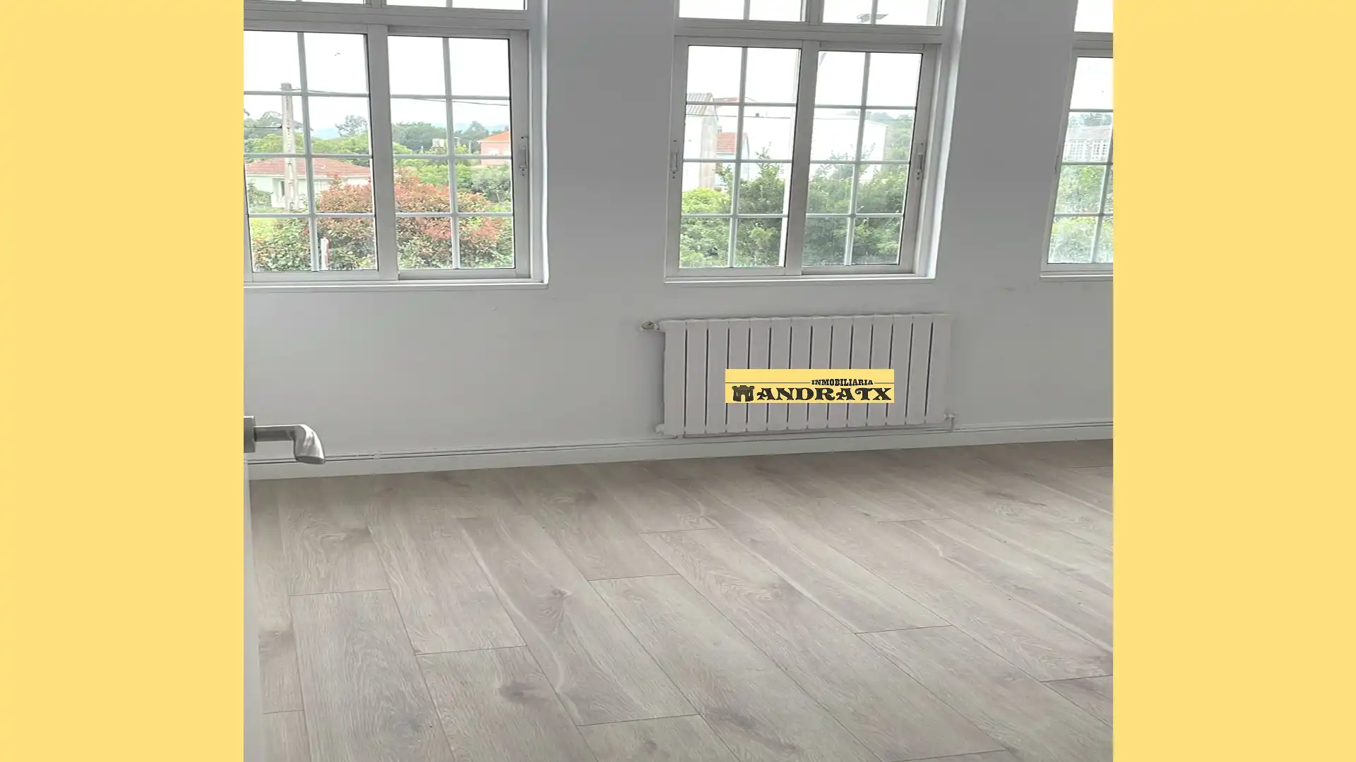 Bedroom of Flat for sale in Narón  with Furnished
