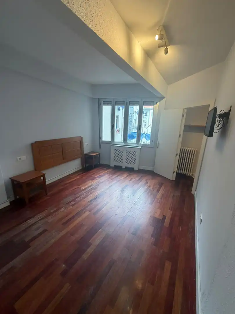 Piso con ascensor en venta en Calle Pedro Martínez Artola kalea, imagen 10