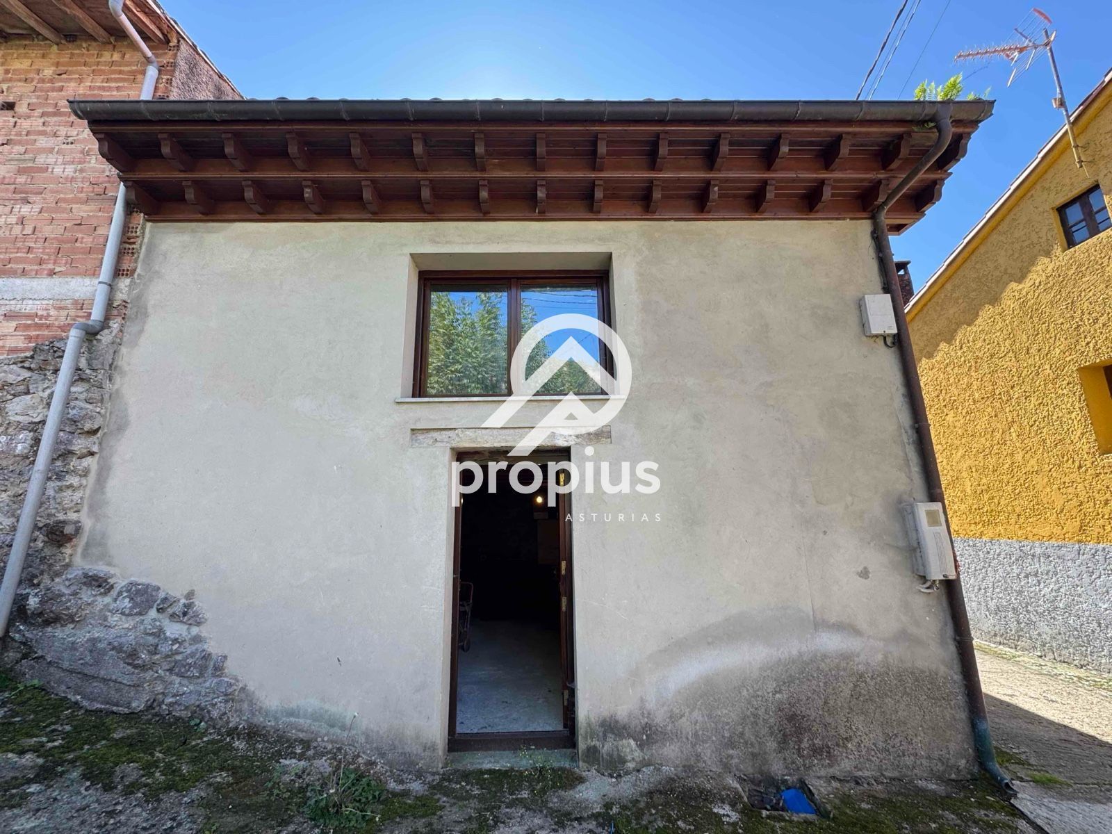 Exterior view of Single-family semi-detached for sale in Ribadesella  with Heating