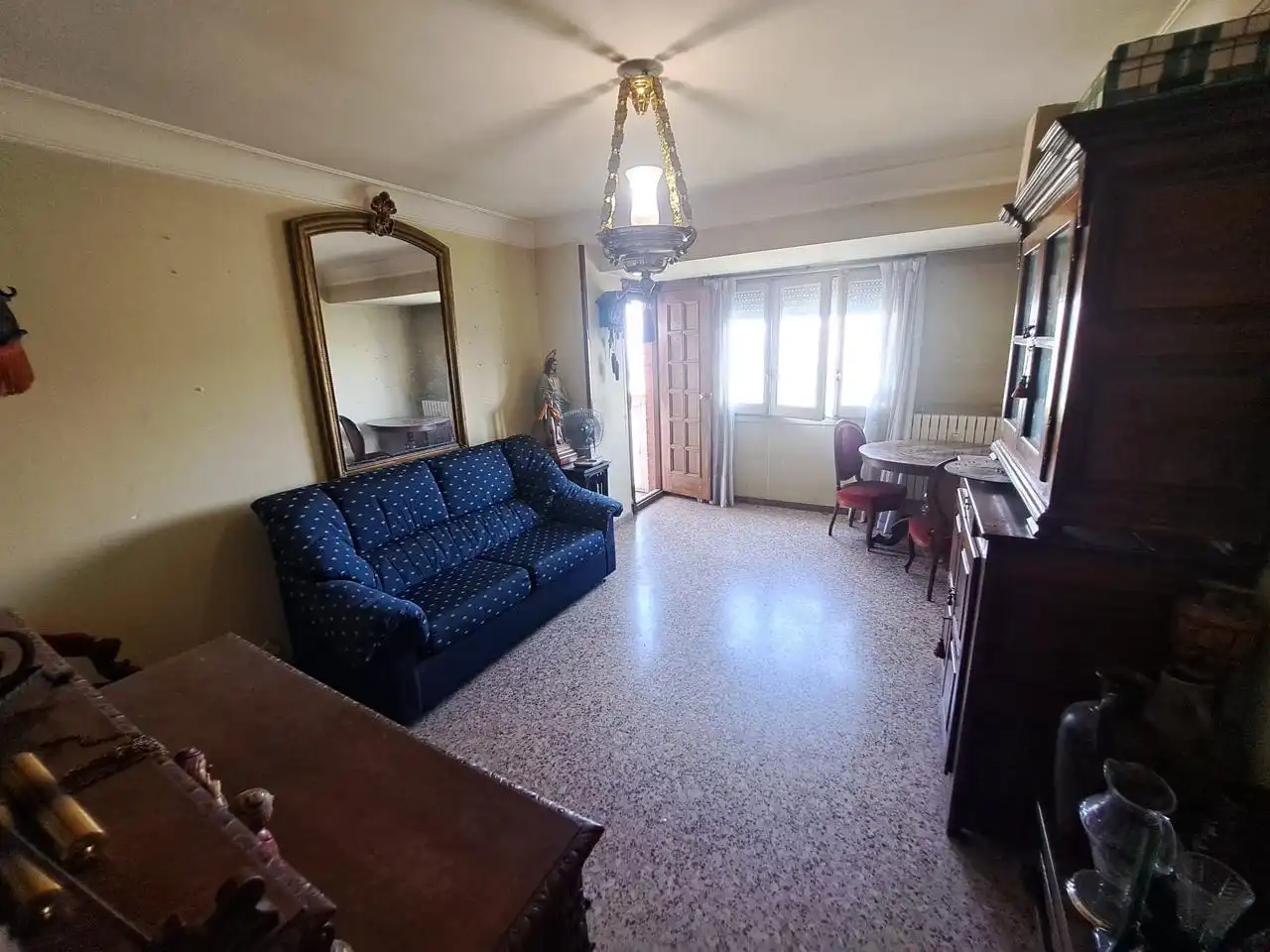 Sala d'estar de Pis en venda en Zaragoza amb Calefacció