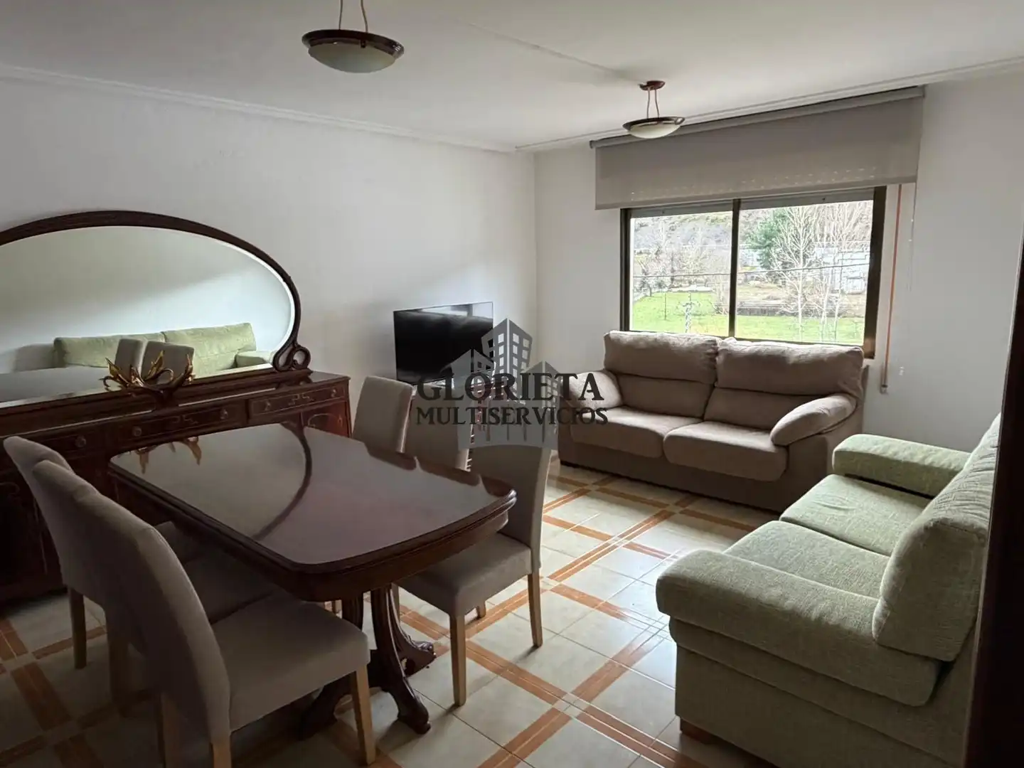 Sala de estar de Casa o chalet en venta en Trabadelo con Calefacción, Trastero y Amueblado