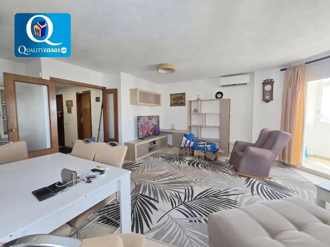 Sala d'estar de Pis en venda en Alicante / Alacant amb Aire condicionat, Calefacció i Balcó