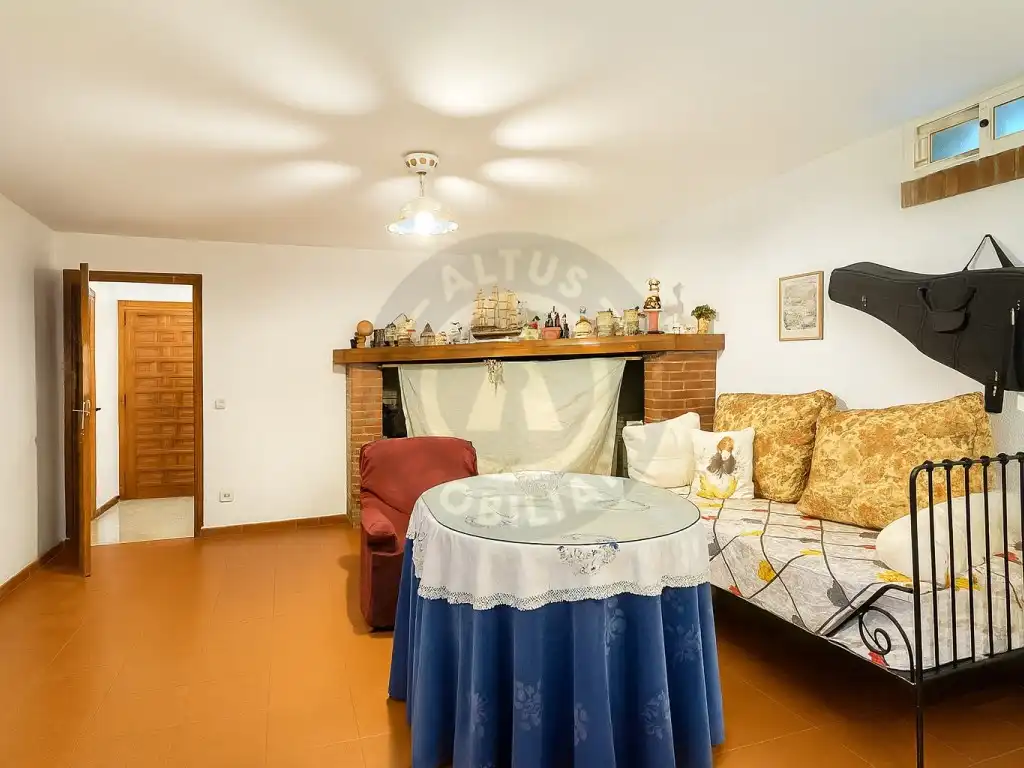 Bedroom of Houses for sale in Cáceres  with Swimming Pool, Oven and Washing machine