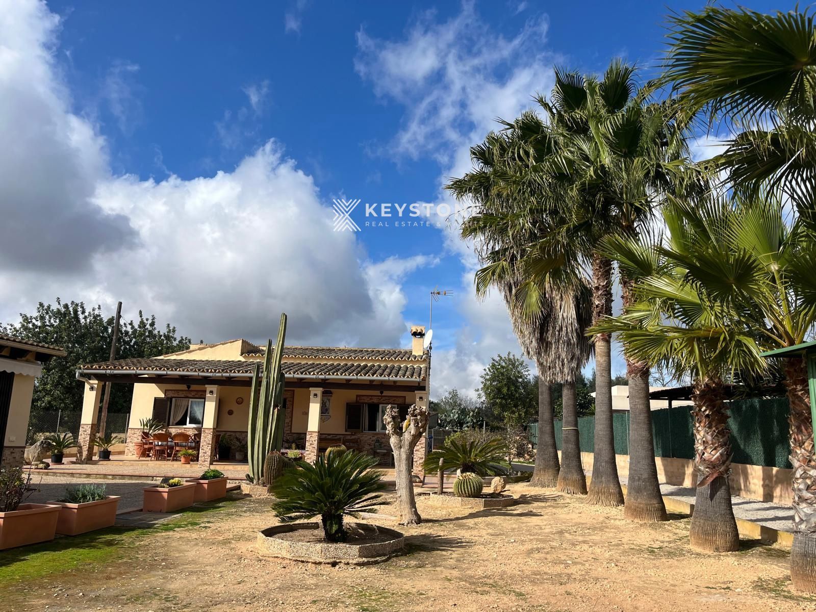 Exterior view of Country house for sale in Llucmajor  with Heating, Storage room and Swimming Pool