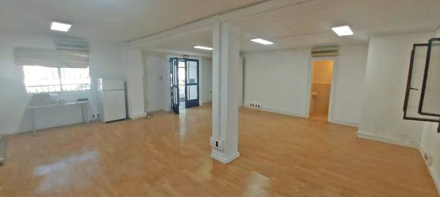 Local comercial en Alquiler en Plaza virgen de la amargura, 1 en Triana Oeste