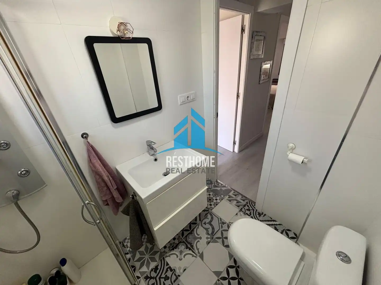 Baño de Piso en venta en Cullera con Terraza