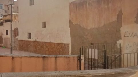 Foto 3 de Residencial en venda a Calle Granada, Barrio Alto - San Félix, Almería Capital