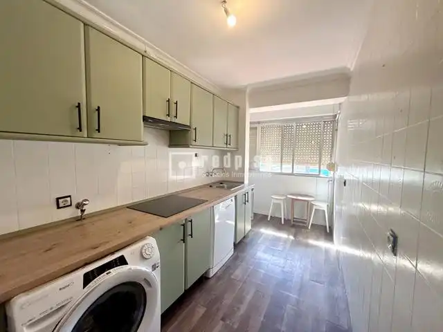 Vista exterior de Piso en venta en Madrid con Terraza