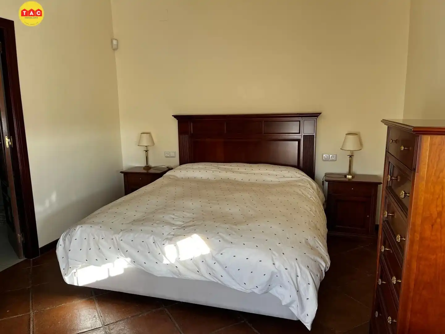 Habitación de Casa o chalet en venta en Lepe con Aire acondicionado, Calefacción y Jardín privado