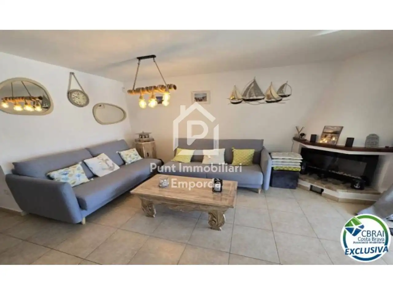 Sala de estar de Casa o chalet en venta en Empuriabrava con Aire acondicionado, Calefacción y Terraza