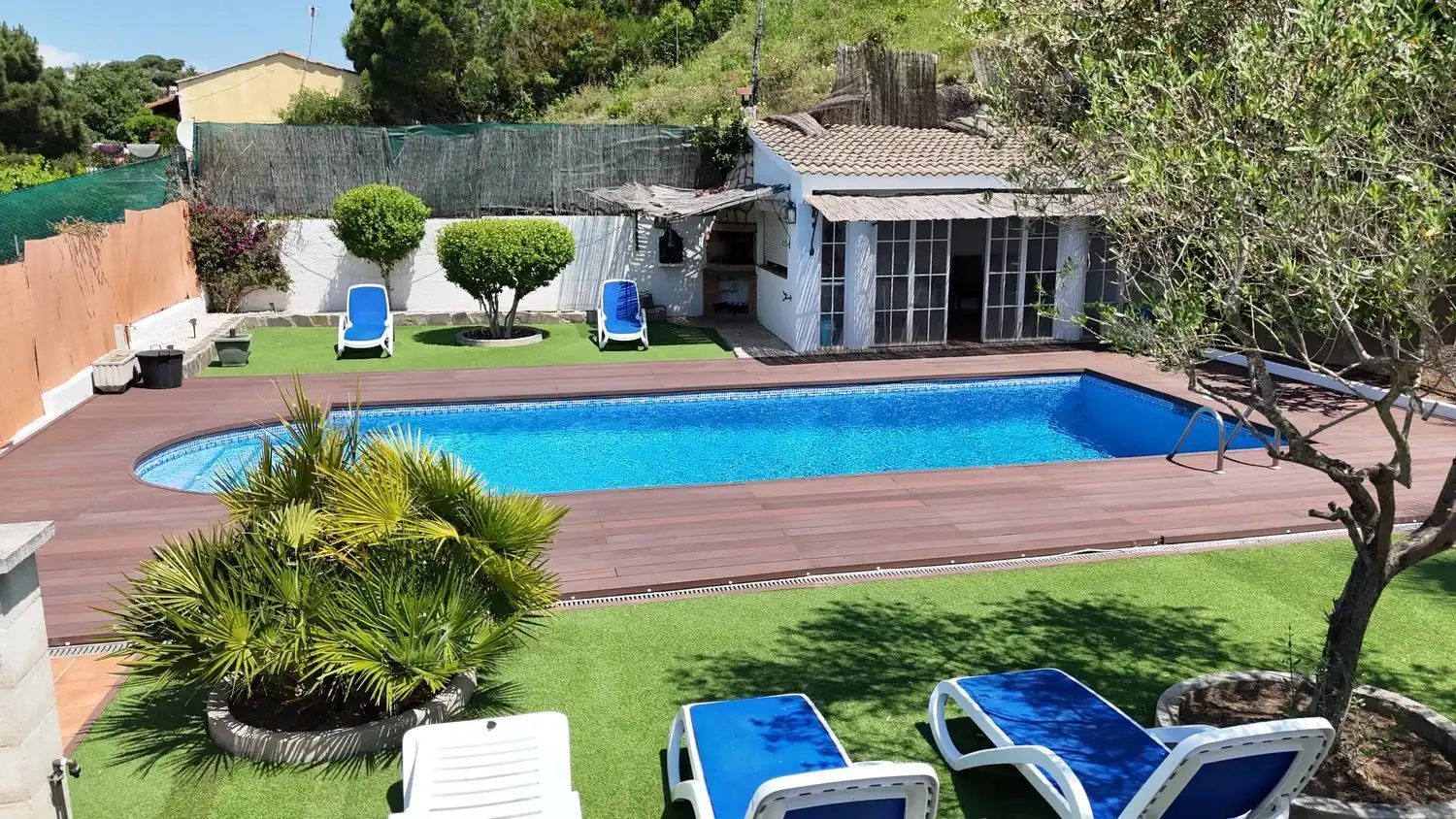 Piscina de Casa o xalet en venda en Vidreres amb Aire condicionat, Calefacció i Jardí privat