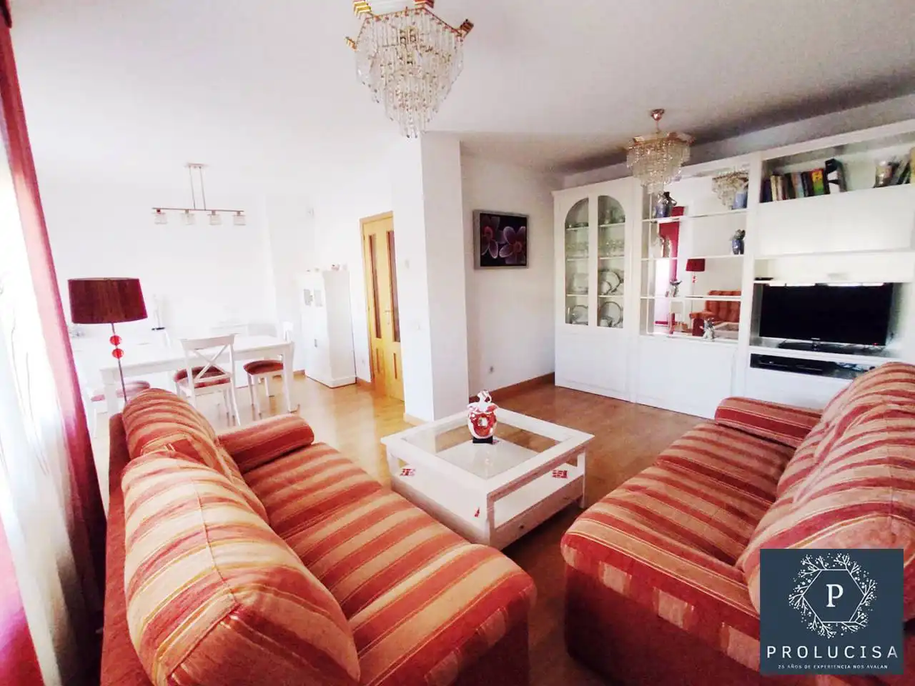 Living room of Detached homes for sale in Fuenlabrada  with Air Conditioner, Heating and Terrace