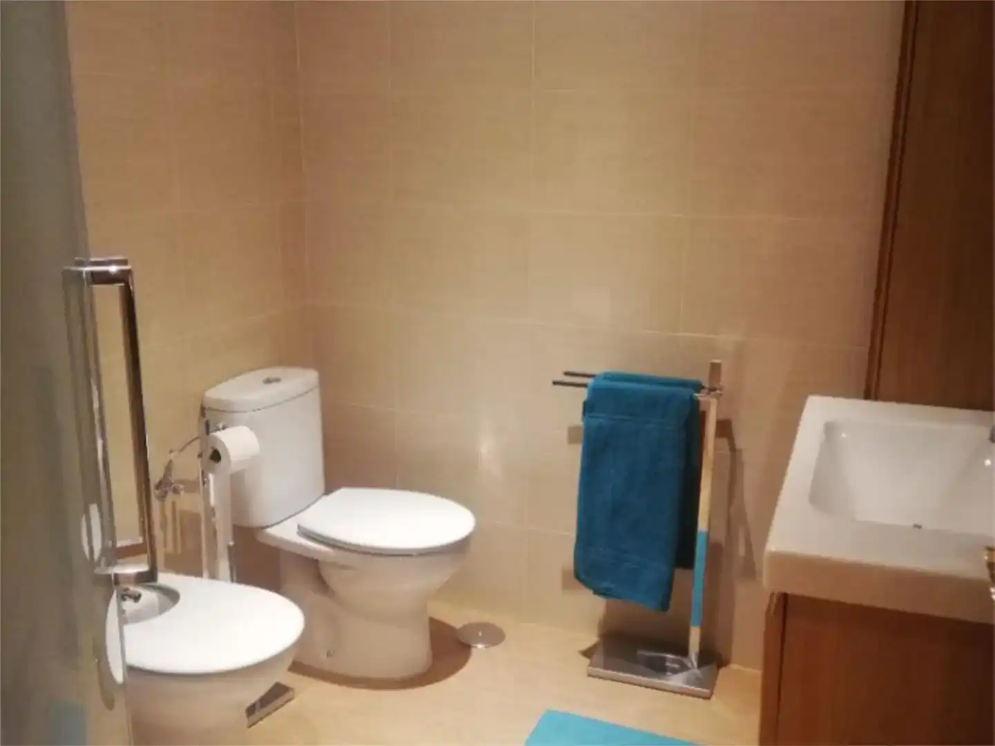 Baño de Piso en venta en Villa del Campo con Aire acondicionado, Jardín privado y Amueblado