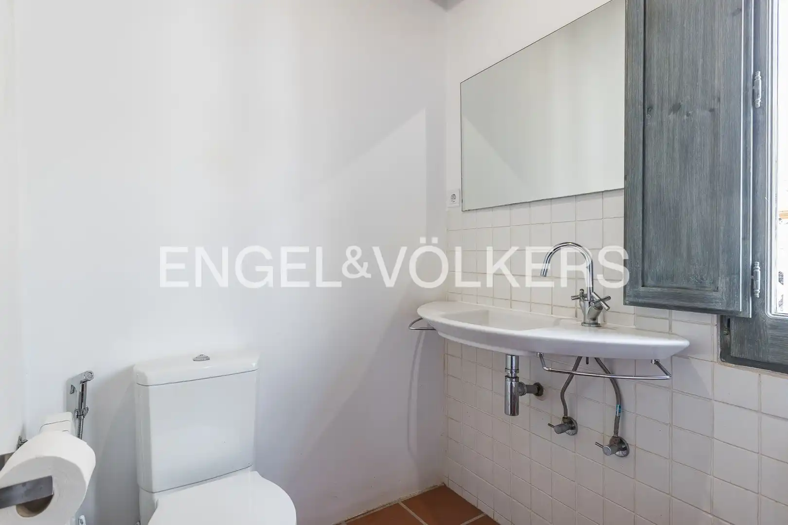 Baño de Casa adosada en venta en Cubelles con Calefacción y Balcón