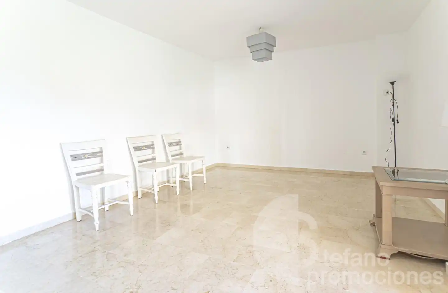 Vista exterior de Piso en venta en Málaga con Aire acondicionado, Terraza y Piscina comunitaria